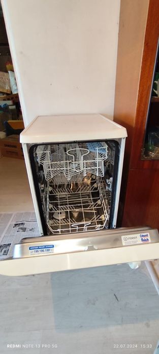Продаётся посудомоечная машина