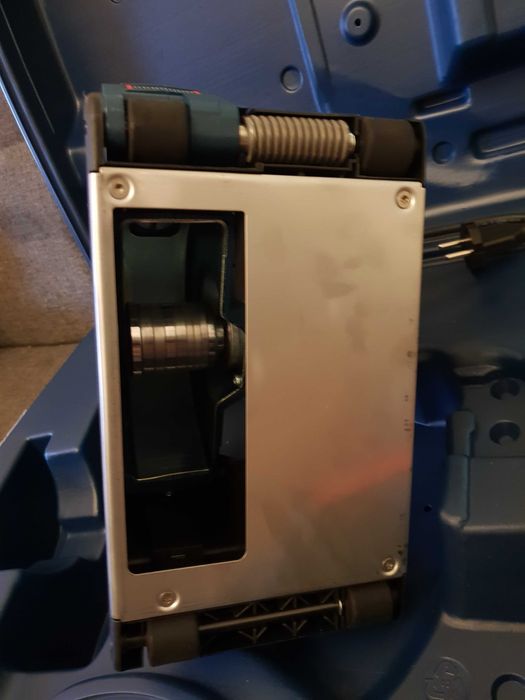 Masina de frezat caneluri Bosch GNF 20