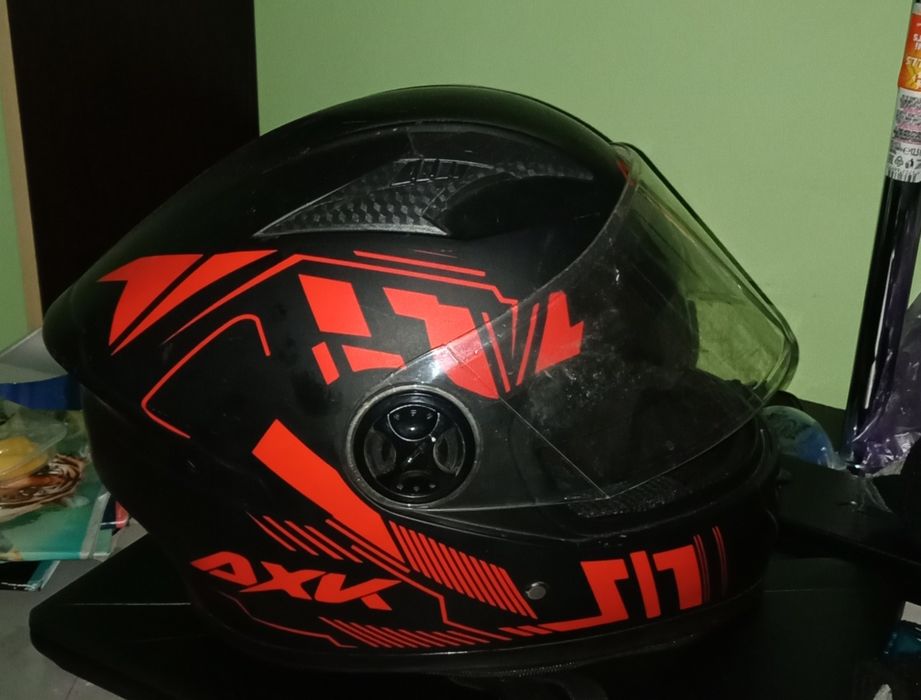 Продам шлем для мотоцикла