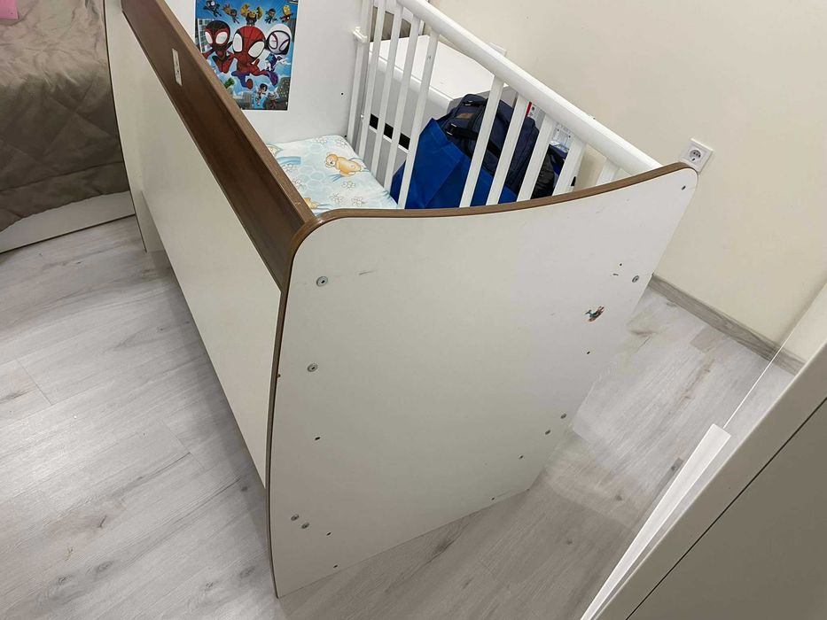 кушетка lorelli с люлеещ механизъм кушетка лорели