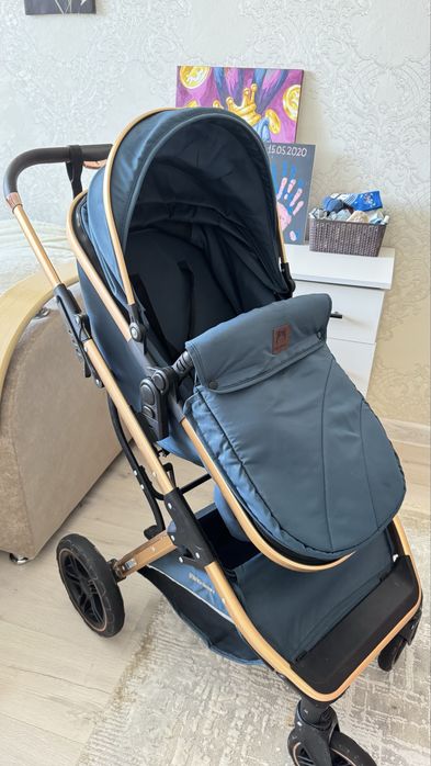 Продам коляску InIng Baby