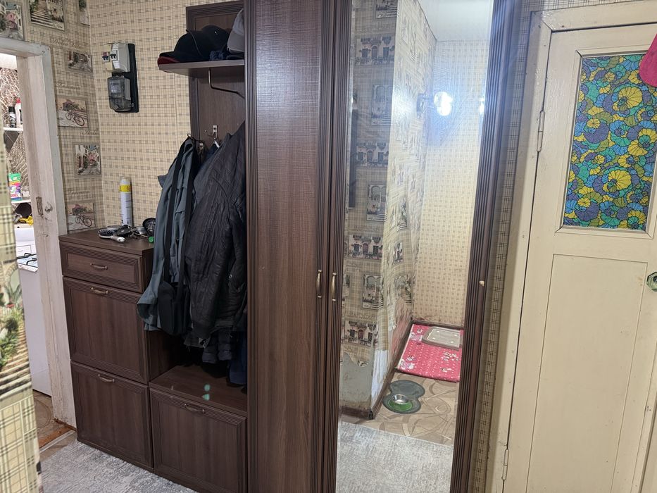 Продам прихожую