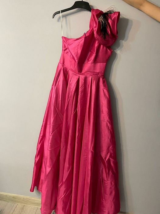 Rochie eleganta din tafta cu buzunare