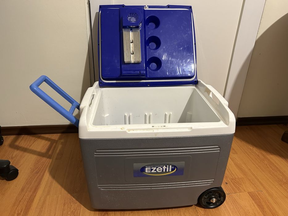 Автомобильный холодильник Ezetil