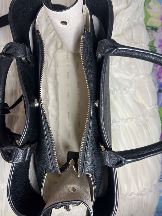 Сумка оригинал guess