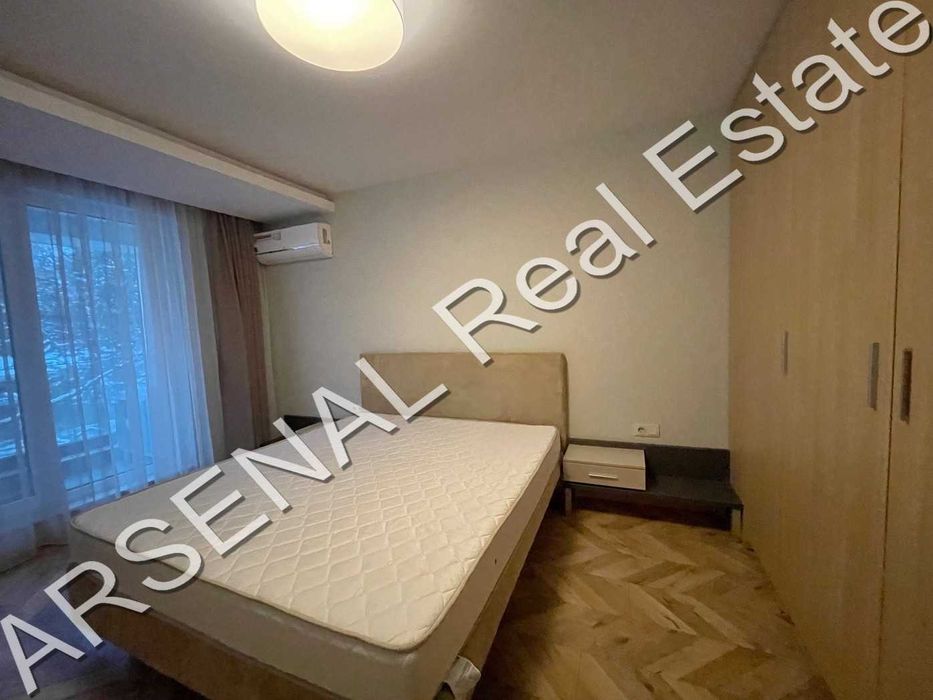 Дава се под наем Четиристаен апартамент в София, Лозенец - 150 кв.м за 1500 € - Снимка #6