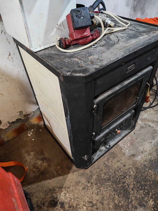 Камина с водна риза