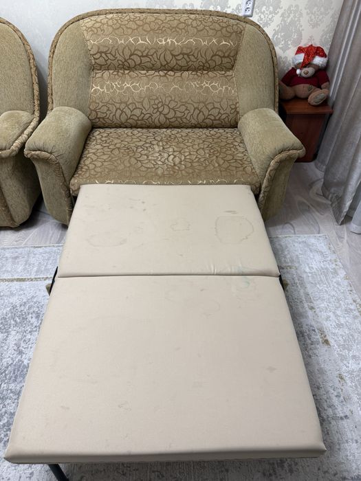 Продам диваны и кресло