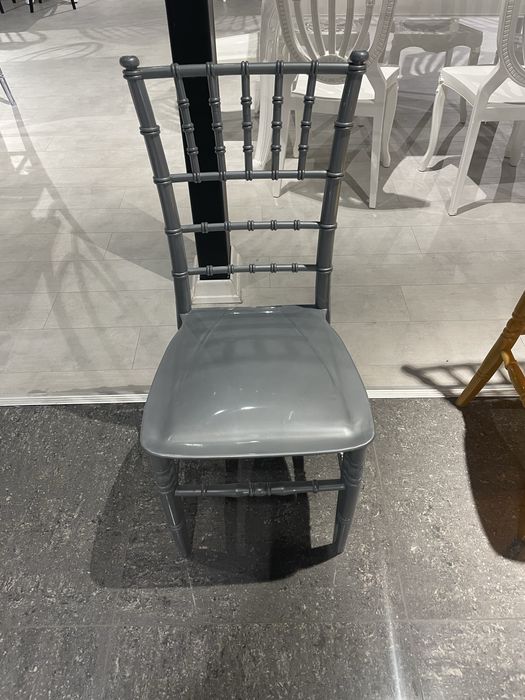 Scaune Chiavari Tiffany