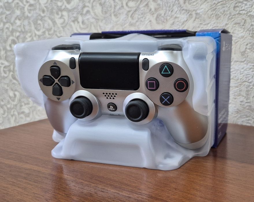 Продам джостик Dualshock 4 PS3 PS4 PC
