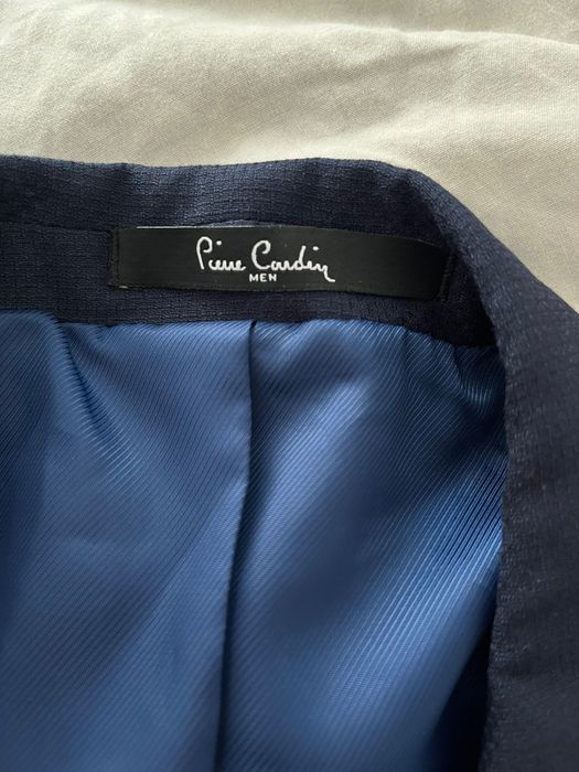 Абитуриентско мъжко сако. Pierre cardin. Перфектно състояние. Размер М.