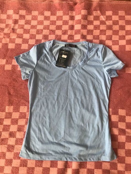 Продаю маечки, топы