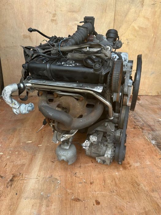 Двигатель Volkswagen Passat 2.0l AZM