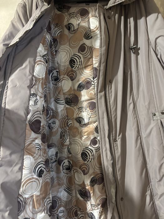 Продам весенне-осеннюю куртку