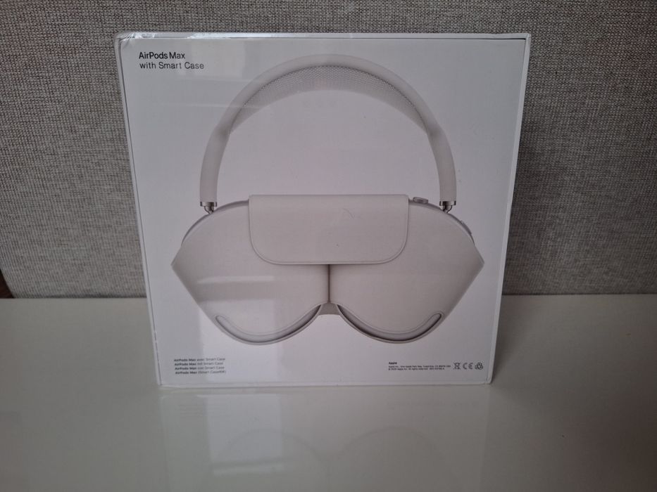 Чисто нови Airpods max