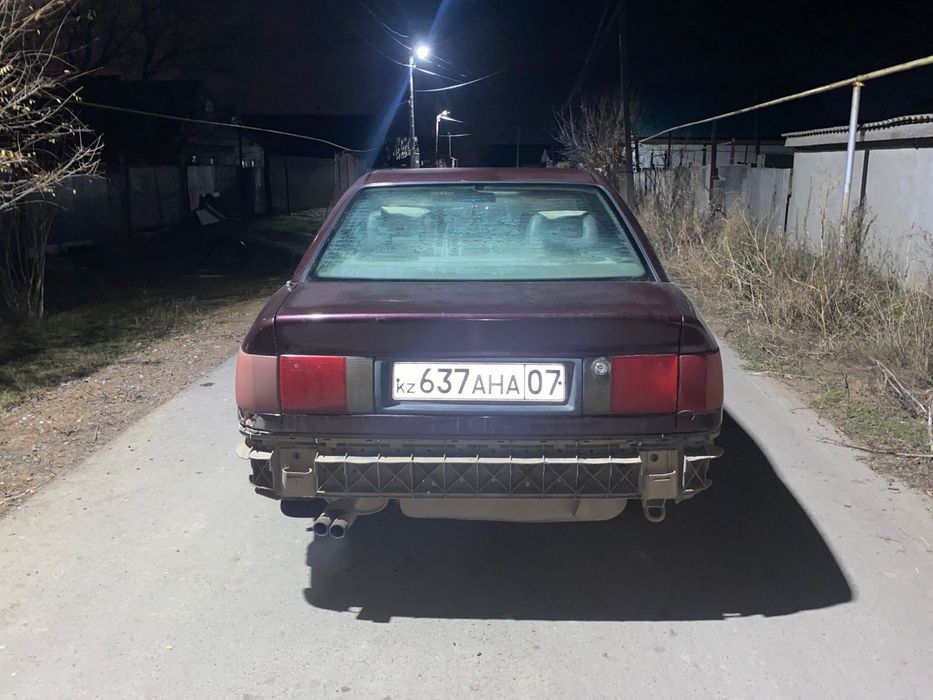 Продам машину срочно