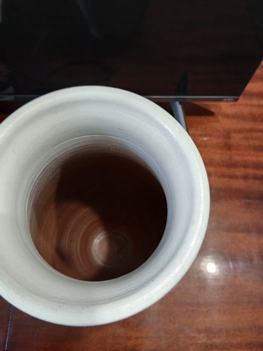 Продам  Ваза для цветов керамическая