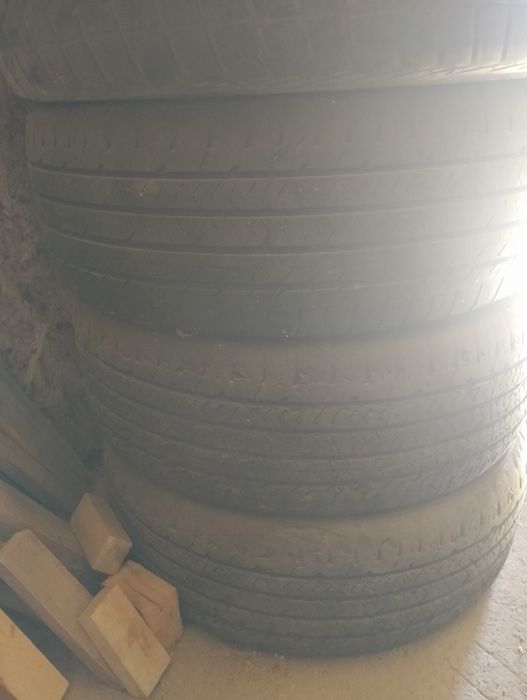 Шины б.у. 255 / 55 R17