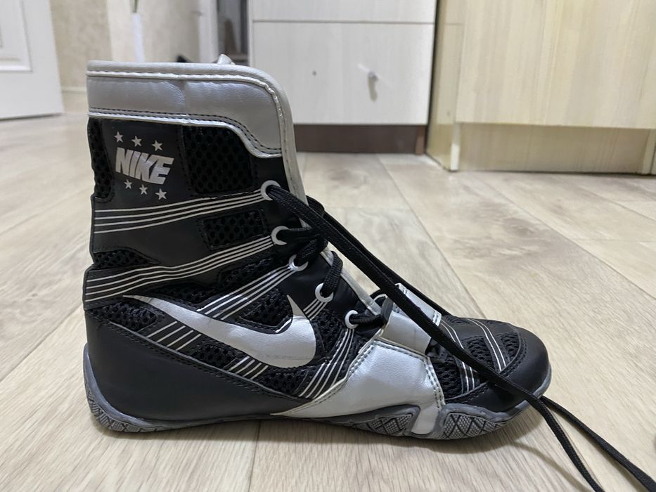 Боксёрка обувь Nike