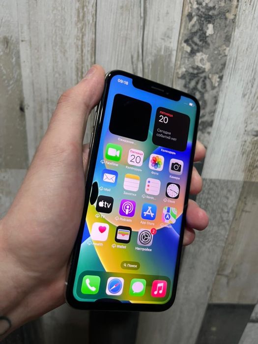 Продам iPhone X 64GB