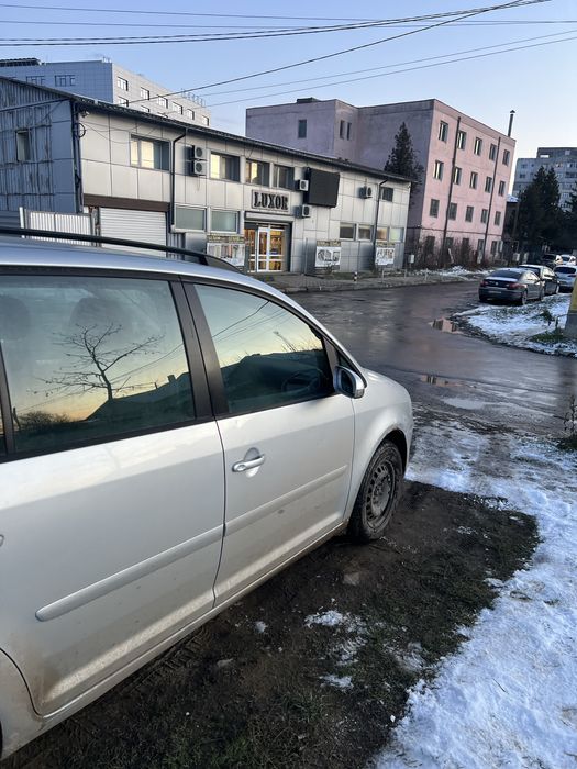 Dezmembrez Vw Touran 1.9 BLS