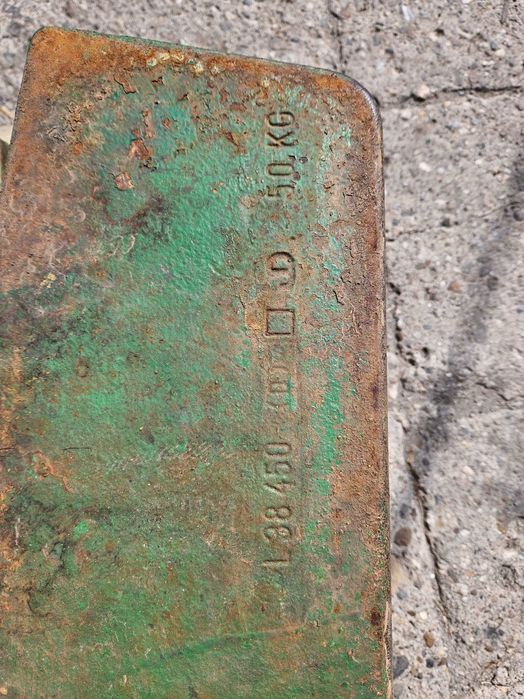 De vanzare contragreutati John Deere 50kg — poza 6
