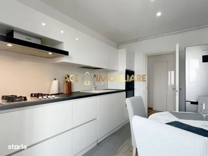 Decebal - Ultracentral | 3 camere | Centrala proprie | 2 Bai