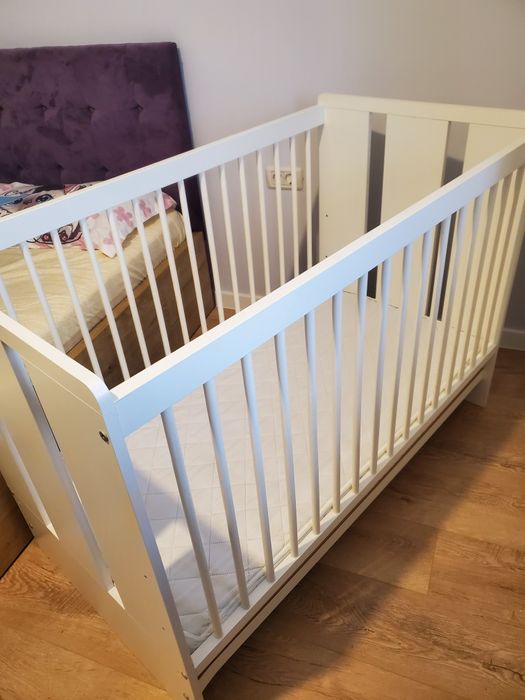 Patut bebe din lemn Klups Paula Alb plus saltea cocos 12cm