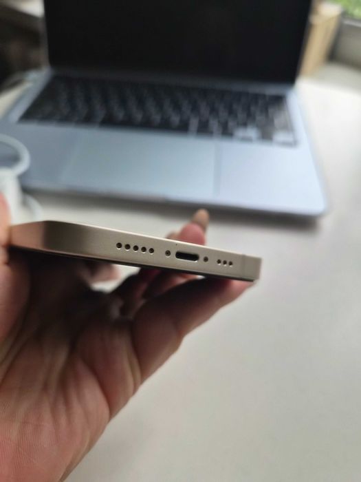 Продам IPhone 13 256gb
