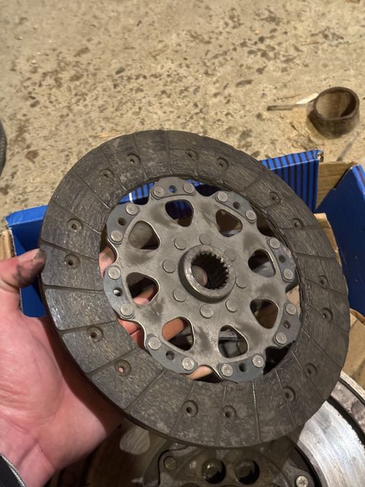 Съединител за бмв е46 2.0д