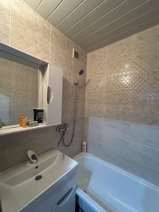 Продам 4-ком квартиру