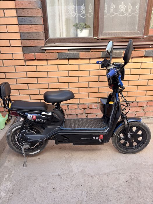 Электроскутер SK8