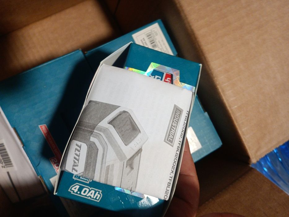 Акумулаторна батерия TOTAL Industrial, Li-Ion, 20 V, 4.0 Ah