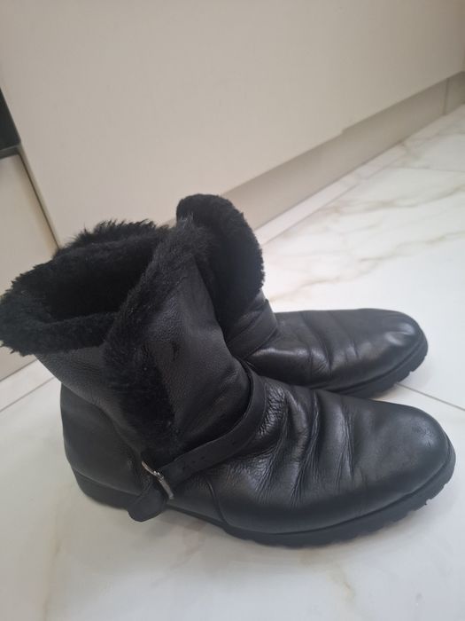 Продам зимний обувь