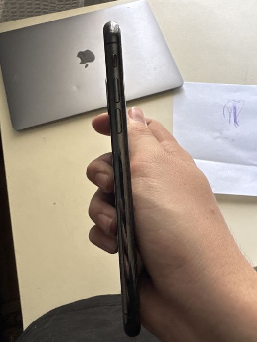 Iphone X 256гб.