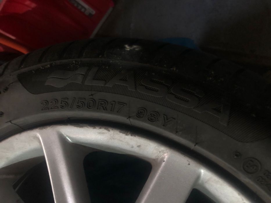 Диски с резиной 225/50/R17