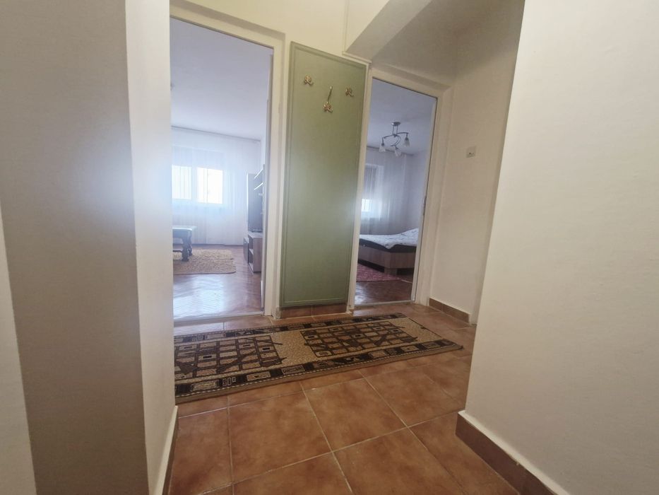 Apartament de inchiriat , 2 camere decomandate, Bvd Carol I