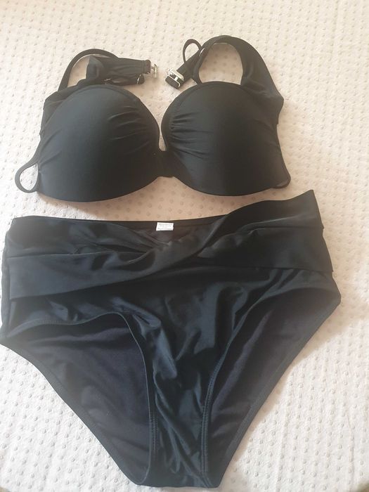 Бански костюм.82% Nylon ,18%Spandex.