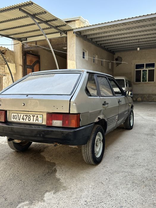 Lada 2109 Sotiladi