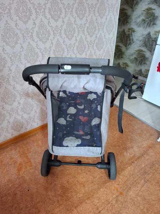 Продается коляска