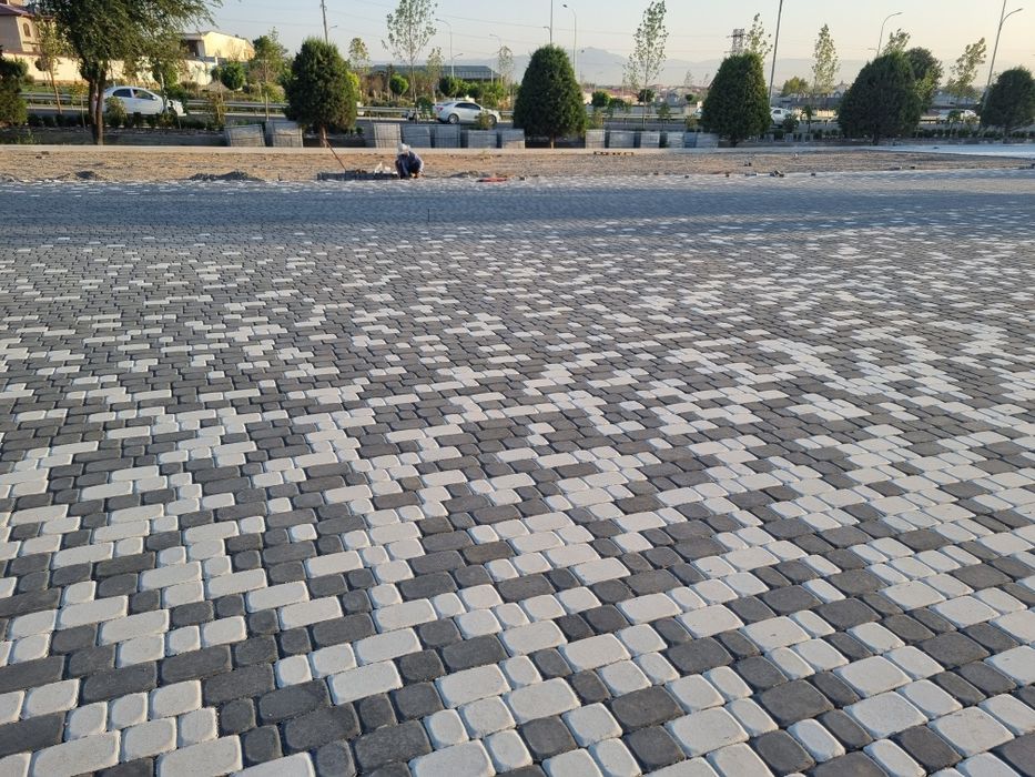 Брусчатка, тротуарная плитка "Старый город" и др. Бордюры, лотки.