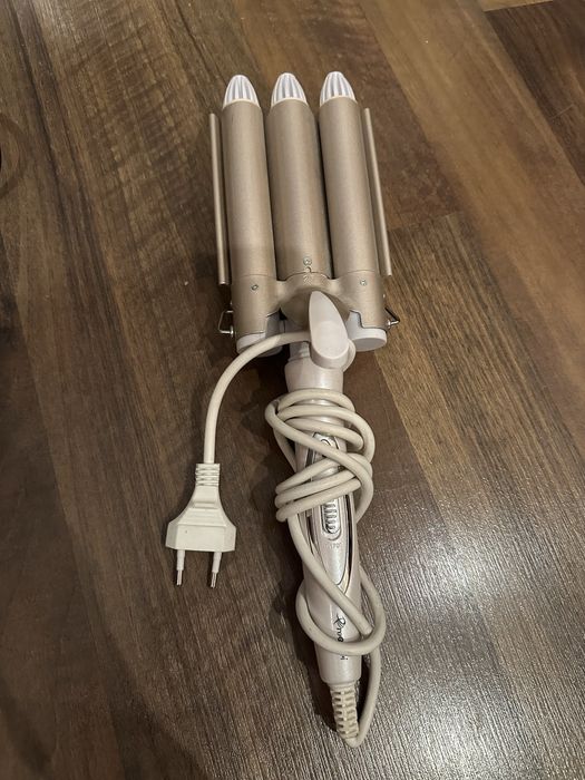 Плойки и утюжок, выпрямитель и тройная плойка бу