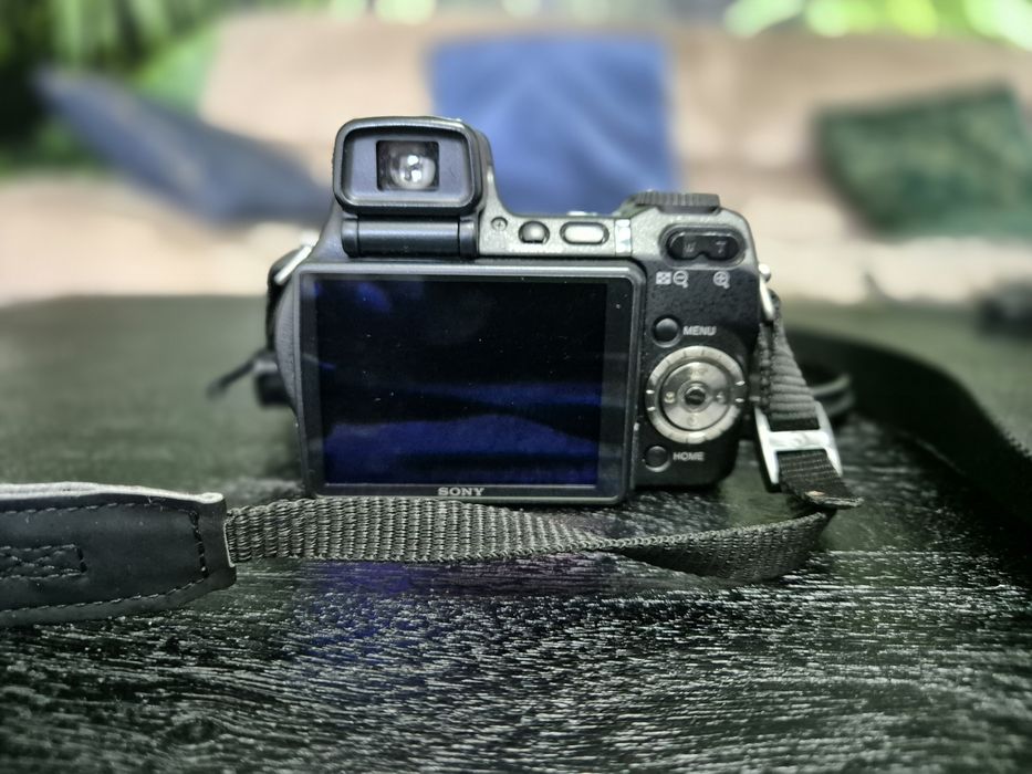 Aparat foto digital Sony Cyber-shot DSC-H9, 8.1 MP, negru
