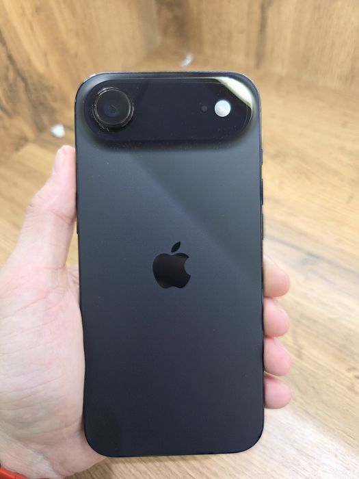 iPhone Air 256 100% в идеале!