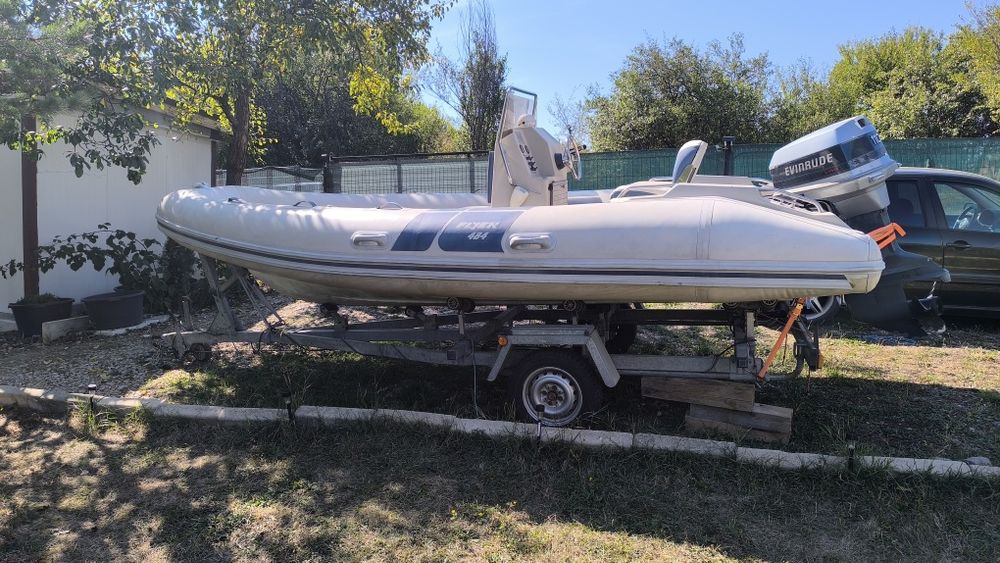 Продавам  RIB Лодка