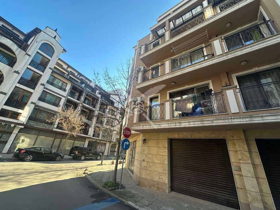 Продава се Двустаен апартамент в Поморие - 67 кв.м за 1568 €/кв.м - Снимка #1