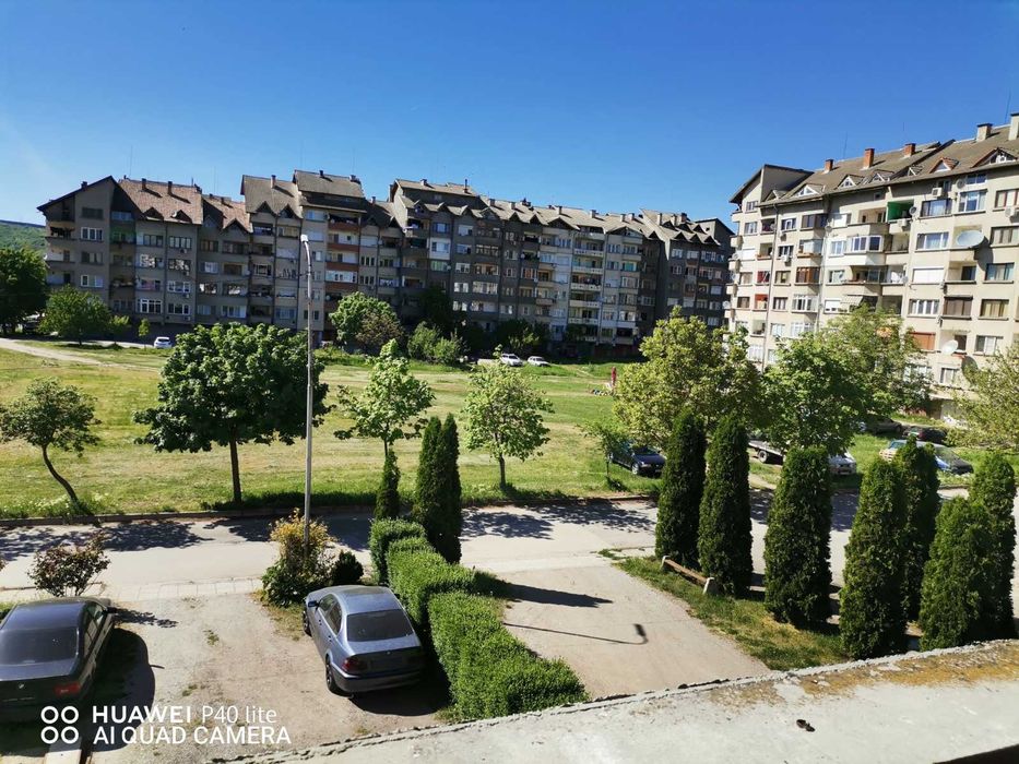 Продава се Четиристаен апартамент в Монтана, Изгрев - 144 кв.м за 778 €/кв.м - Снимка #11