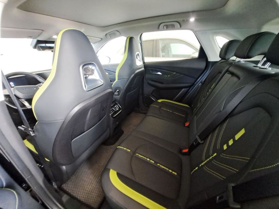 Dongfeng passenger Car T5 evo avtomashinasi sotiladi