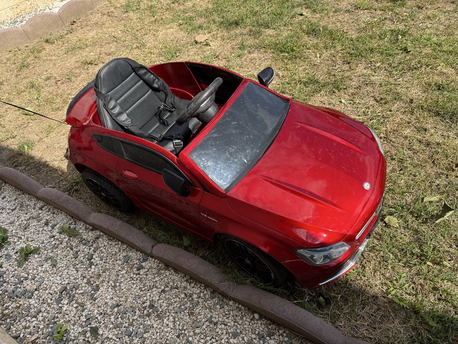 Masinuta electrica pentru copii cu telecomanda