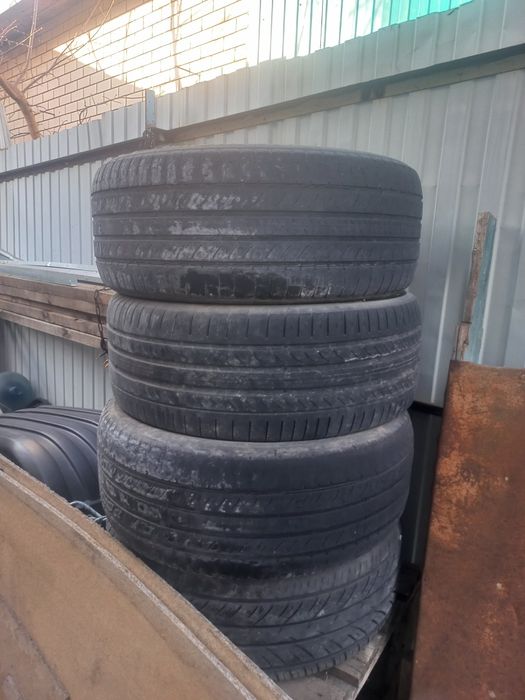 Продам колеса на джип и газель